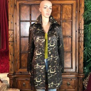NWOT Laudrew City Camo Cotton Blend Satin Finish Trench Coat